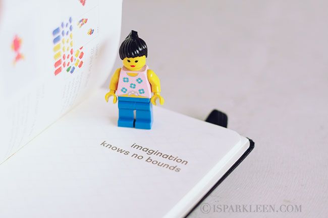 Moleskine LEGO planner minifig