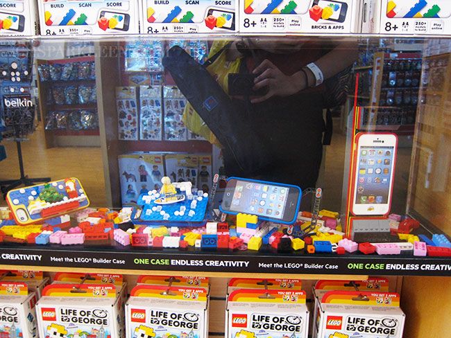 SGMY2013 LEGOLAND Malaysia Johor Bahru Theme Park LEGO cases iPhones Belkin
