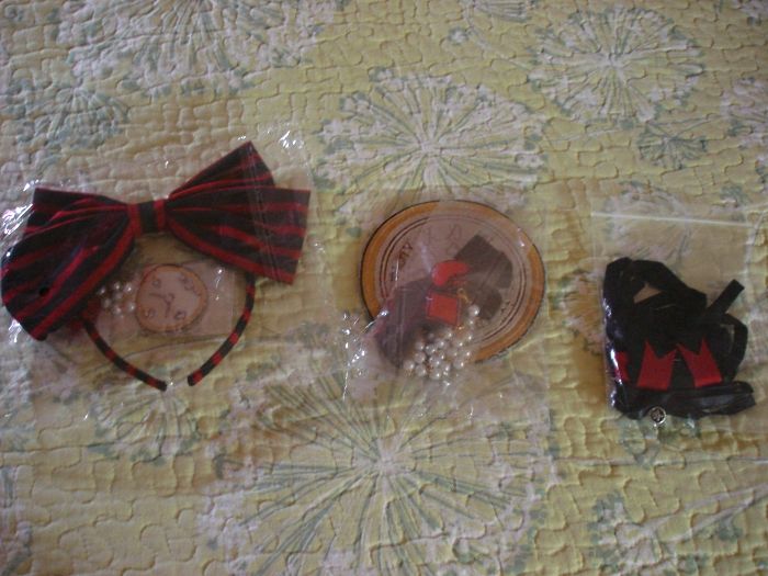 Accessories photo Accessories_zps5f1507f0.jpg